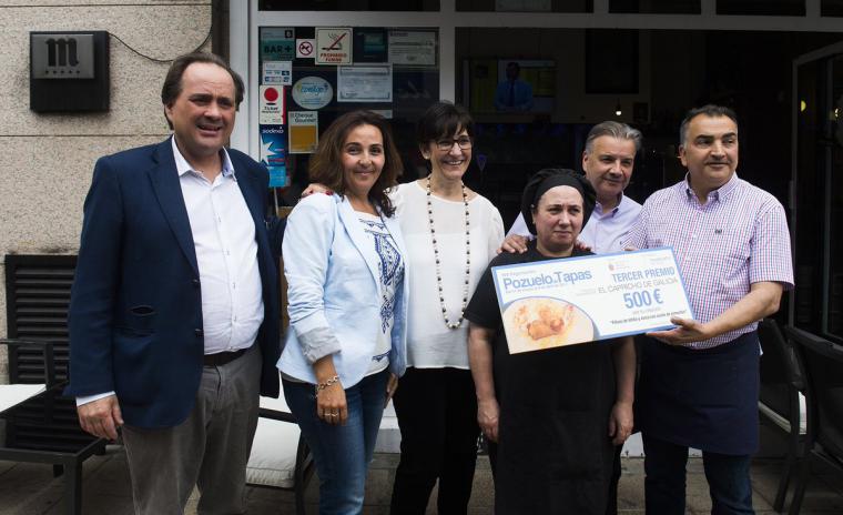 Tercera tapa ganadora: Filloas de tetilla y zorza con aceite de pimentón