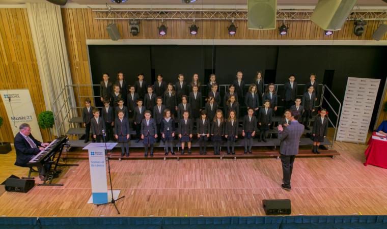 El British Council School cede al 112 una canción para que los más pequeños recuerden el número de emergencias
