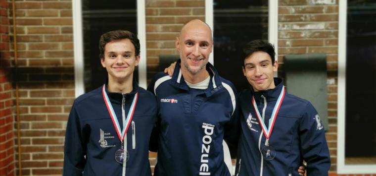 Oro en Luxemburgo para la selección española cadete con dos miembros del Club Esgrima Pozuelo