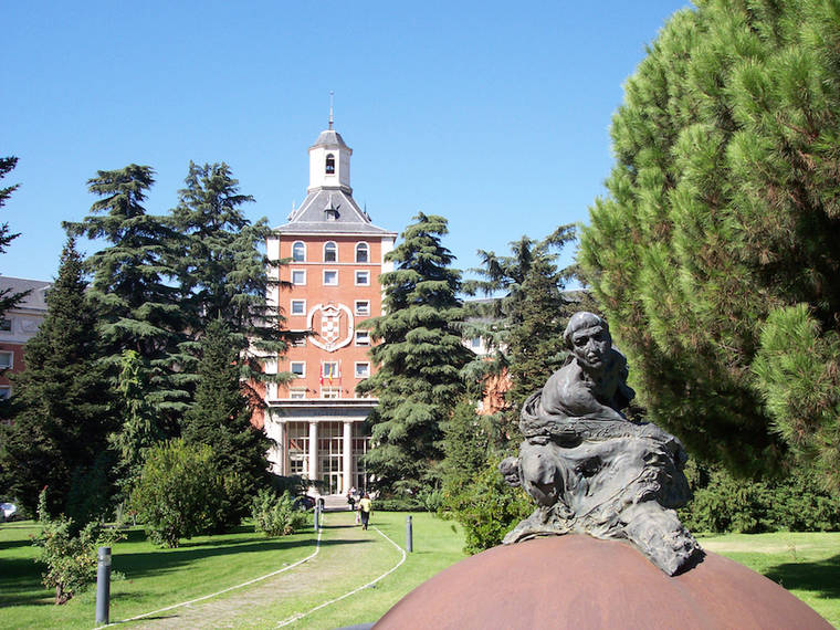 Universidad Complutense de Madrid