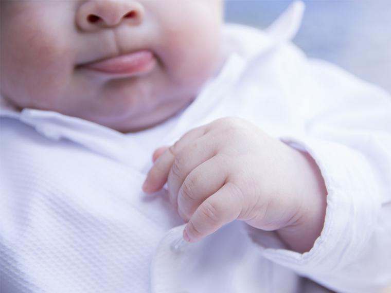 ¿Podrán los nacidos por reproducción asistida conocer a sus padres biológicos?