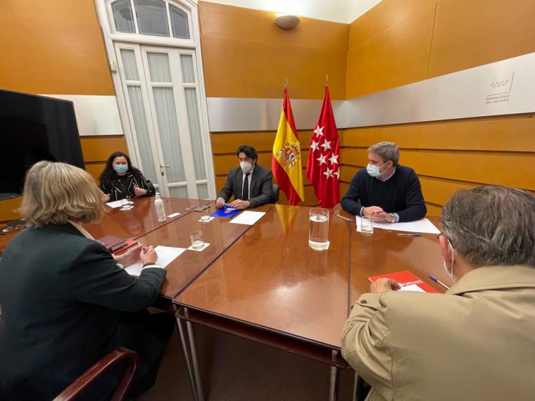 La Comunidad de Madrid pone en marcha una campaña informativa frente al COVID-19 en las comunidades de propietarios