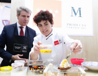 Garrido presenta a la chef Miriam Hernández como nueva embajadora de los alimentos madrileños M Producto Certificado