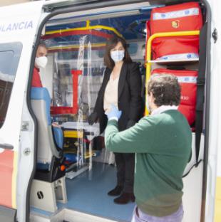 El Ayuntamiento de Pozuelo de Alarcón, pionero en la instalación de unos protectores en las ambulancias del SEAPA para el traslado de pacientes con COVID-19