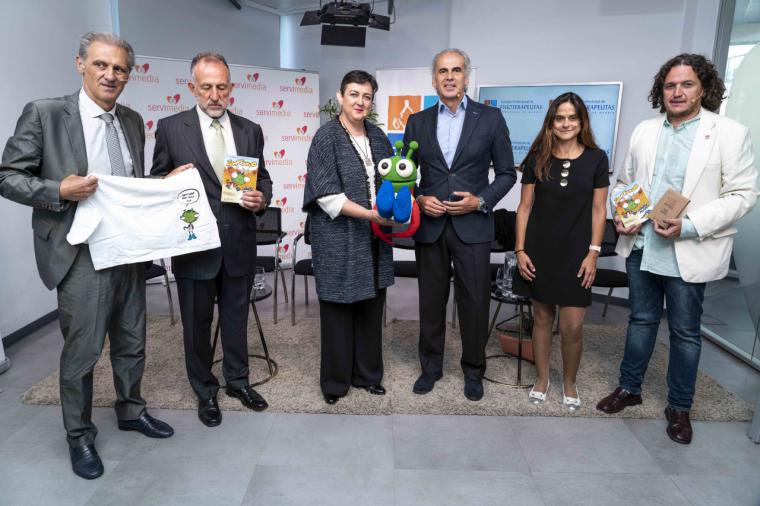 Ruiz Escudero participa en la celebración del X aniversario de la campaña para prevenir lesiones de espalda en escolares