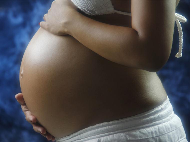 6 consejos para sobrellevar el embarazo en agosto