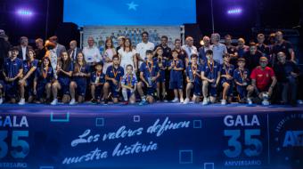 Míchel, Mateu Lahoz, Ander Herrera… Así celebró la Escuela de Fútbol AFE Madrid su 35º aniversario