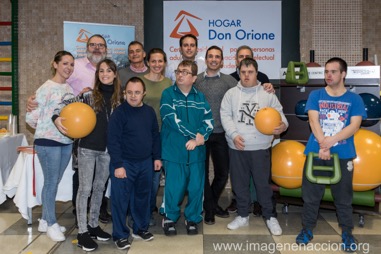 El Hogar Don Orione recibe una donación del Fitness Sports Valle de las Cañas en material por valor de 10.000 euros