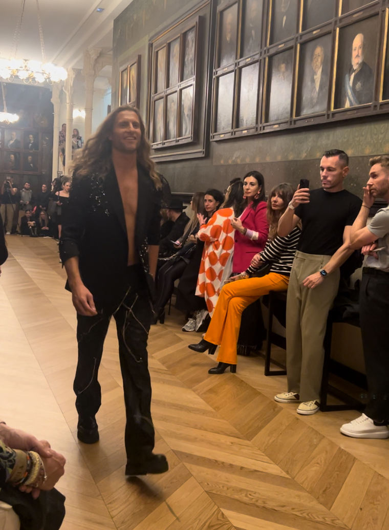 La diseñadora María Lafuente, broche de oro de la Mercedes Benz Fashion Week