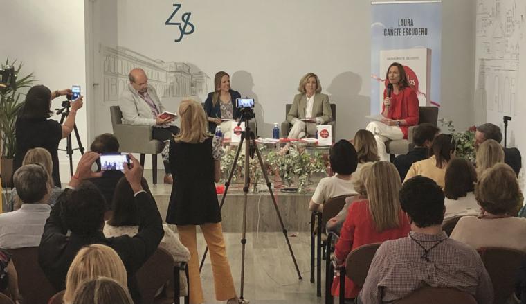 La Comunidad de Madrid acompaña a las familias en todo el proceso de adopción de menores