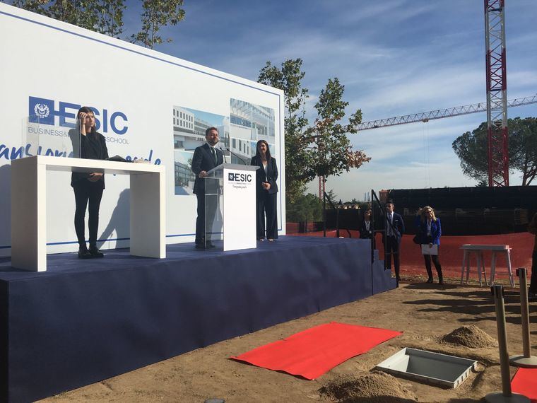 ESIC pone la primera piedra de su nueva Business School en Pozuelo de Alarcón