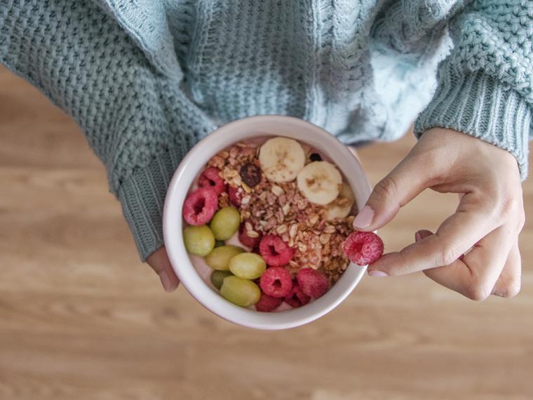 Hábitos alimentarios que parecen buenos, pero no lo son