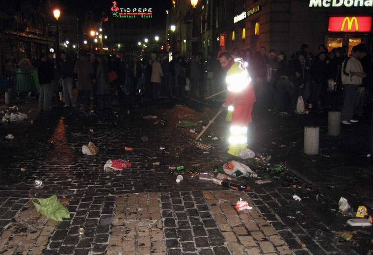 Trabajos de limpieza de SELUR en Nochevieja.