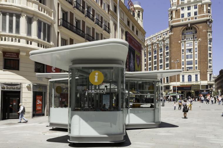 Las atenciones de los puntos de información turística municipales en junio rozan niveles prepandemia