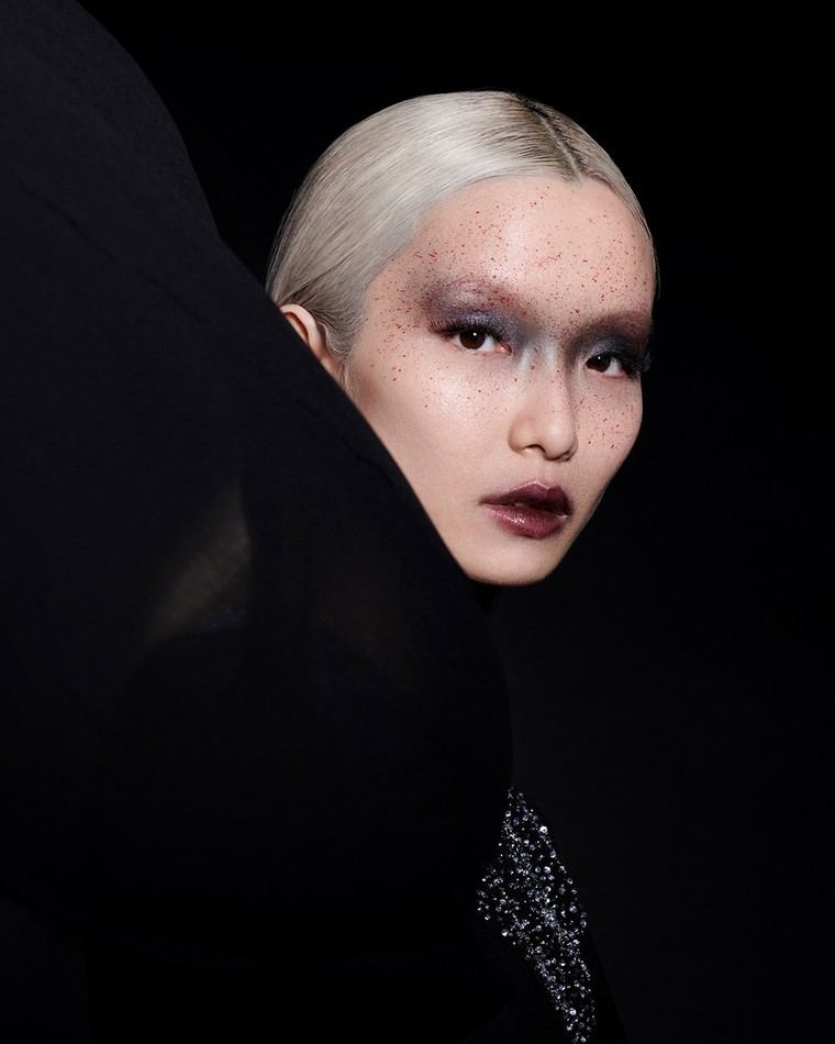 4 Maquillajes Perturbadores para Halloween Givenchy