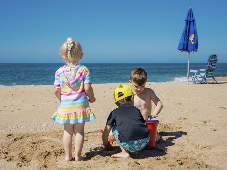 Mi expareja me niega ver a mis hijos durante el verano, ¿qué hago?