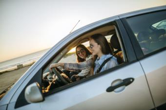 SUV, racional y financiado: así prefieren los coches las mujeres