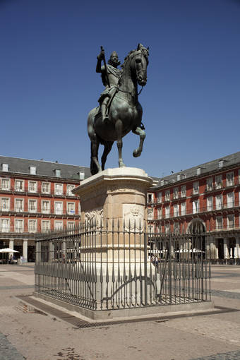 La Plaza Mayor de Madrid: cuatrocientos años de historia