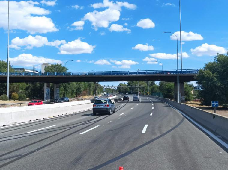 Estado actual de la M-30 bajo el puente de la avenida Padre Huidobro (A-6)