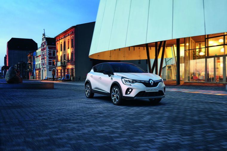 Renault presenta en España su nueva gama E-TECH, híbrida e hibrida enchufable