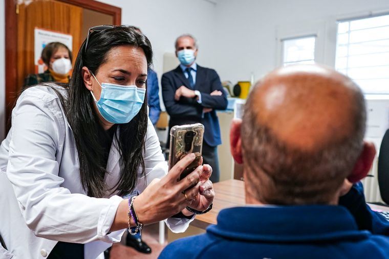 Nueva herramienta de consulta entre centros de salud y hospitales para teledermatología y otras especialidades