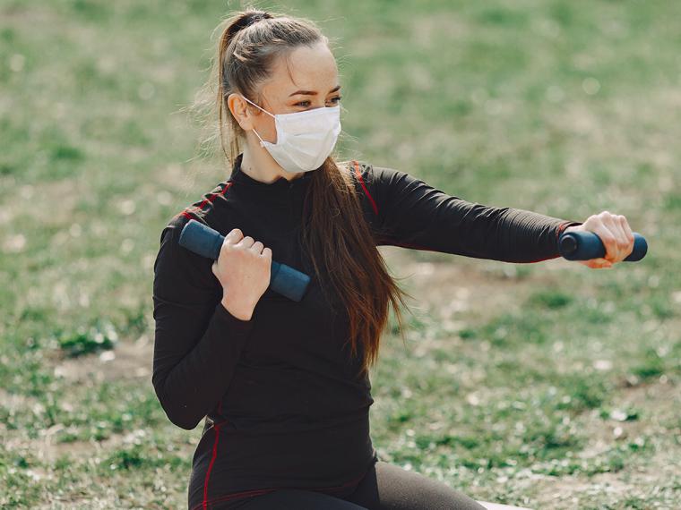 Mitos y verdades de hacer deporte con mascarilla