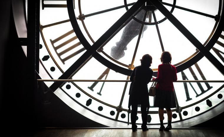 ¿Sabes por qué cambiamos de hora este domingo; es realmente útil?.