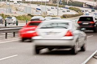 Consejos básicos de seguridad vial en la Operación Salida