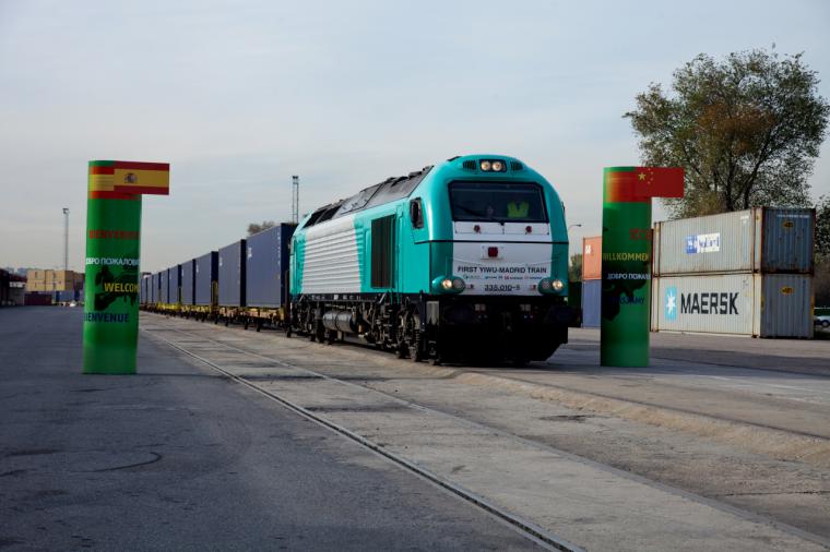 La Fundación para el intercambio entre Yiwu y España presenta el ‘Viaje para descubrir el tren Madrid - Yiwu’