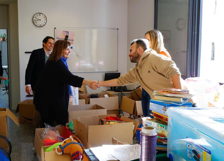 “Cada foto de la alcaldesa del partido popular nos cuesta más de 300€”, critica Somos Pozuelo