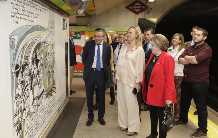 La Comunidad rinde homenaje a Antonio Mingote tematizando la estación de Metro de Rubén Darío