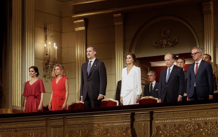 Díaz Ayuso asiste a la inauguración de la temporada del Teatro Real presidida por los Reyes