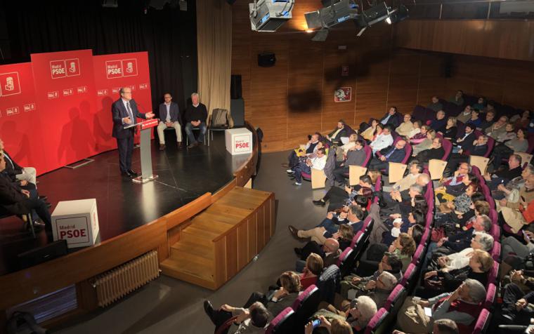 Gabilondo, Dolores Delgado y Bascuñana llenan EducARTE en su presentación como candidato a la Alcaldía