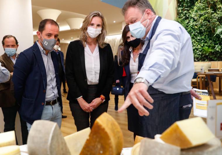 La Comunidad patrocina el primer Certamen de Quesos de Madrid