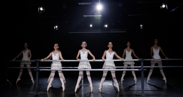 La Comunidad de Madrid presenta en el Real Coliseo de Carlos III una programación navideña con la danza y el teatro como protagonistas