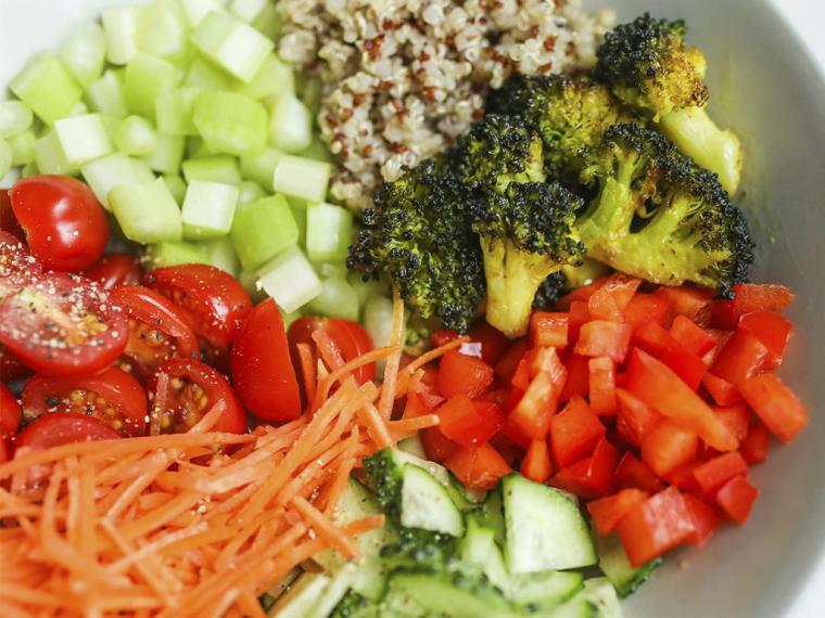 5 alimentos que potencian tu bronceado y protegen tu piel desde dentro
