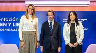 Aznar aboga por la centralidad para fomentar el diálogo político en España