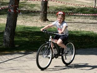 ¿Te apuntas a 'Bici al Cubo' en el parque Adolfo Suárez de Pozuelo?