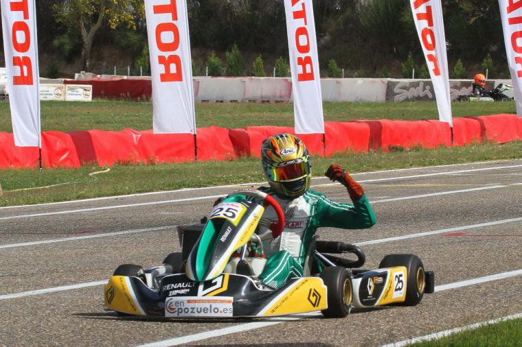 El pozuelero Álvaro Jiménez, de solo 13 años, se convierte por segundo año consecutivo en campeón madrileño de karts en categoría junior