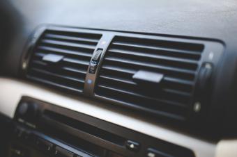 Conducir y usar el aire acondicionado de forma eficiente podría ahorrar 1.000 euros en combustible