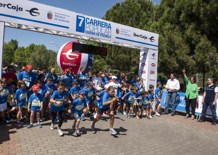 Más de 1.300 corredores partiiciapron ayer en la carrera popular de Pozuelo de Alarcón