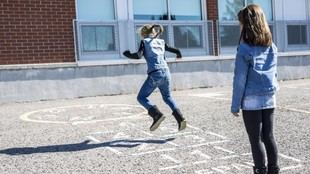 Casi 300 colegios de Madrid abrirán sus patios y bibliotecas por las tardes este curso