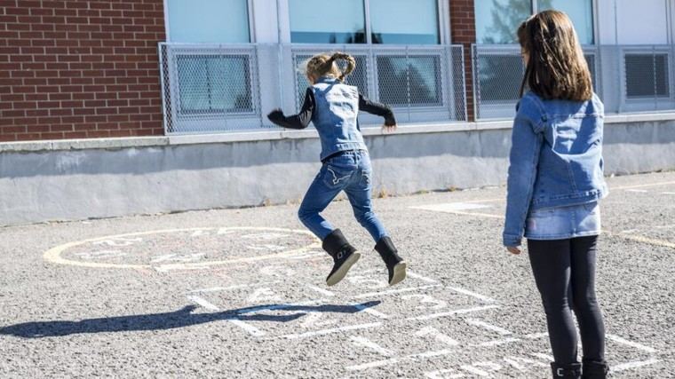 Casi 300 colegios de Madrid abrirán sus patios y bibliotecas por las tardes este curso