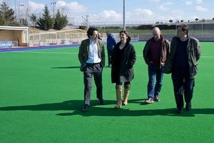 Comienza la renovación del campo de hockey