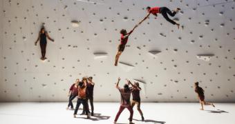 Rachid Ouramdane y Chaillot-Théâtre National de la Danse de París traen al Festival Madrid en Danza su nuevo trabajo Corps extrêmes