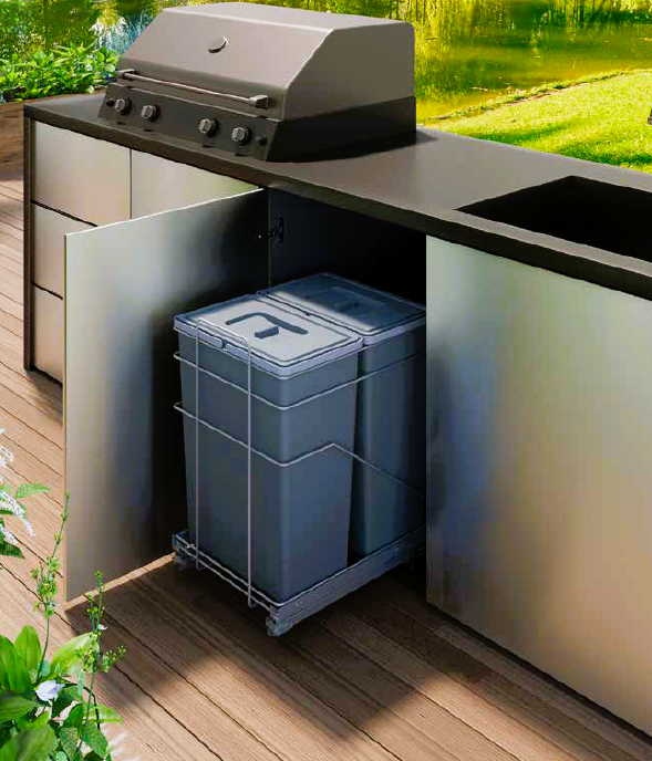 Cinco trucos para que la basura no huela en tu cocina (ni con 40 grados)