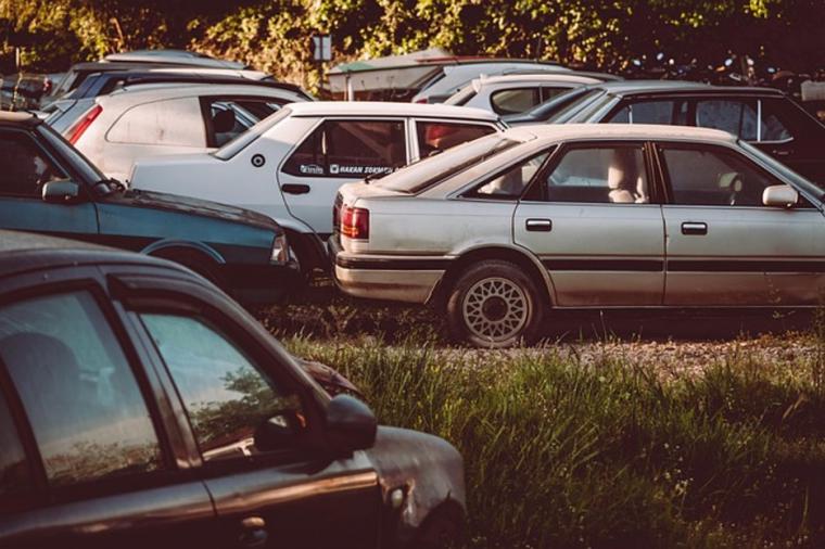 Despieces de coches: una opción sostenible y económica