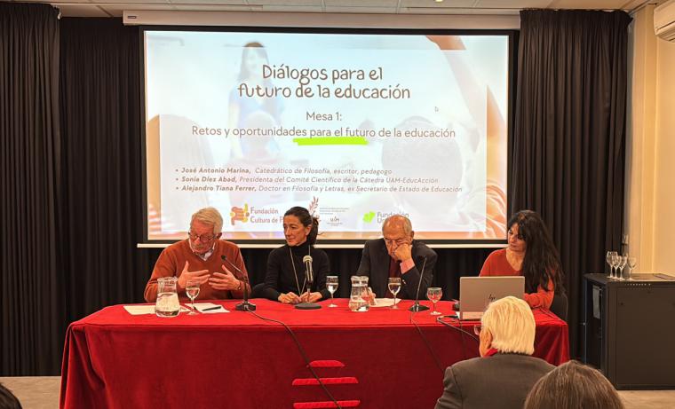 EducAcción reivindica la urgencia de transformar el sistema educativo con el respaldo de expertos del sector