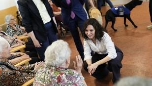 Díaz Ayuso presenta 300 viviendas para mayores con dependencia leve