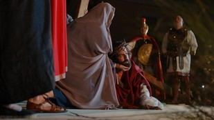 Díaz Ayuso participa en la Pasión Viviente de Morata de Tajuña